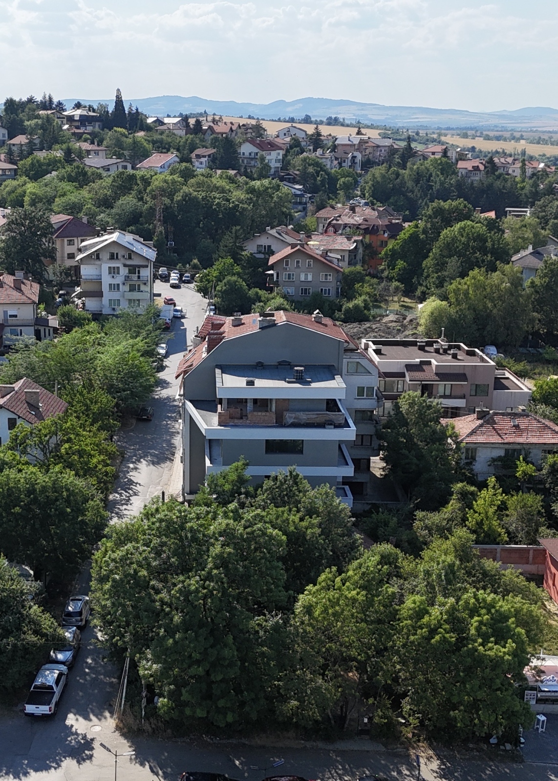 Нова сграда с апартаменти в Горна Баня
