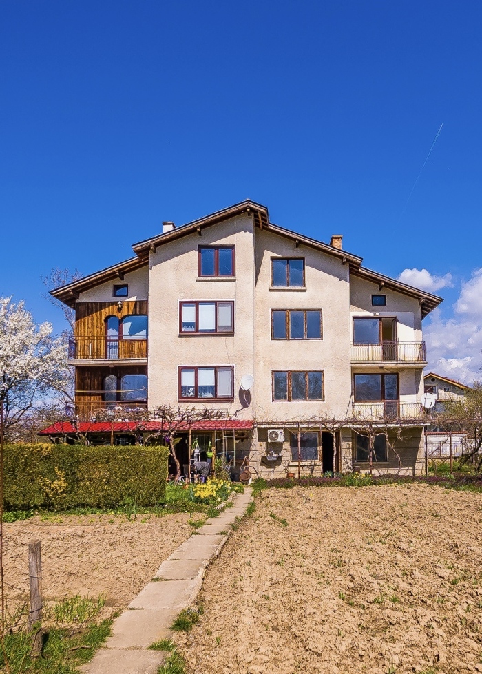 Къща в с. Петково